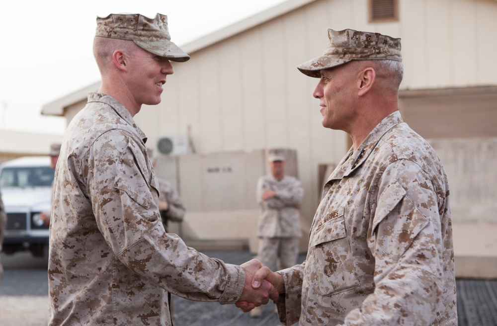 Assistant Commandant of the Marine Corps Visits CENTCOM