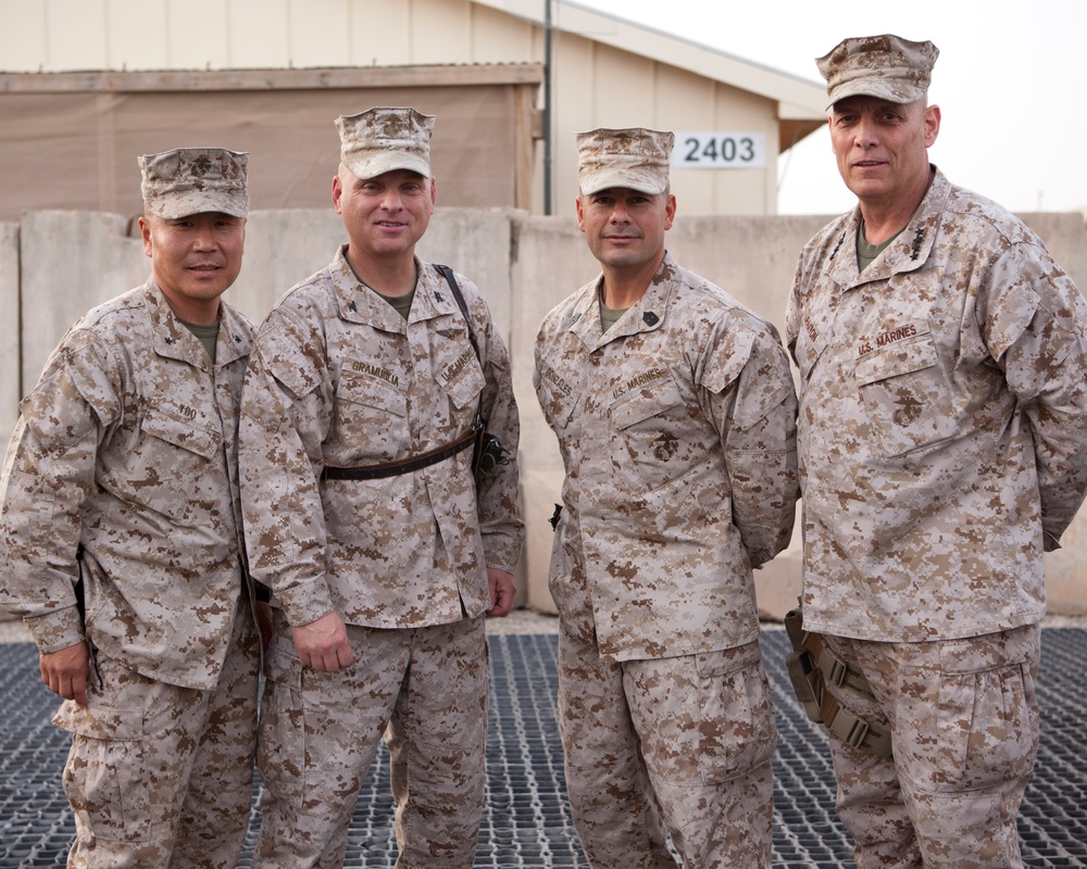 Assistant Commandant of the Marine Corps Visits CENTCOM