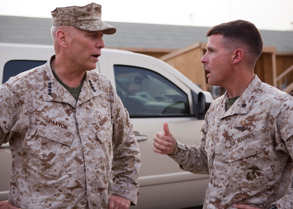 Assistant Commandant of the Marine Corps Visits CENTCOM