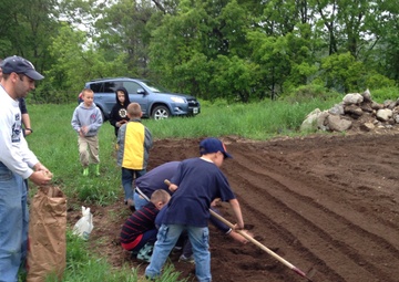 Hopkinton-Everett Lake, Community Organizations, establish public garden to support local food pantries