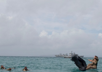 Coxswain course promotes amphibious capabilities