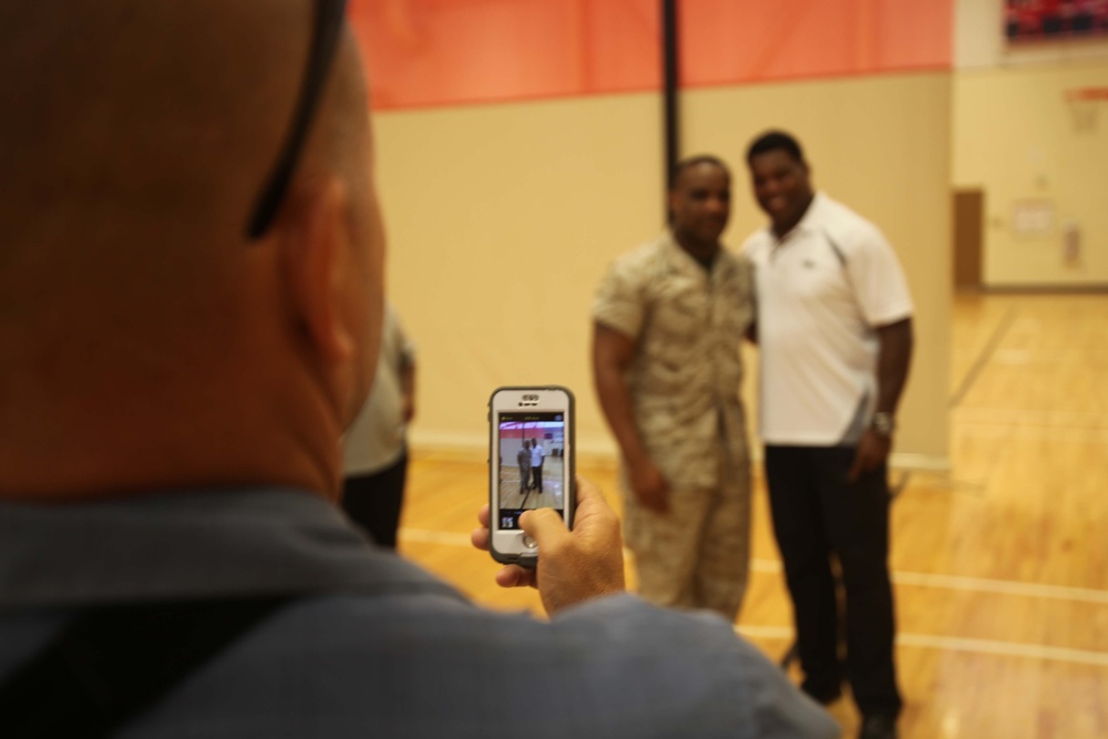 Herschel Walker visits Marine Corps Air Station Beaufort