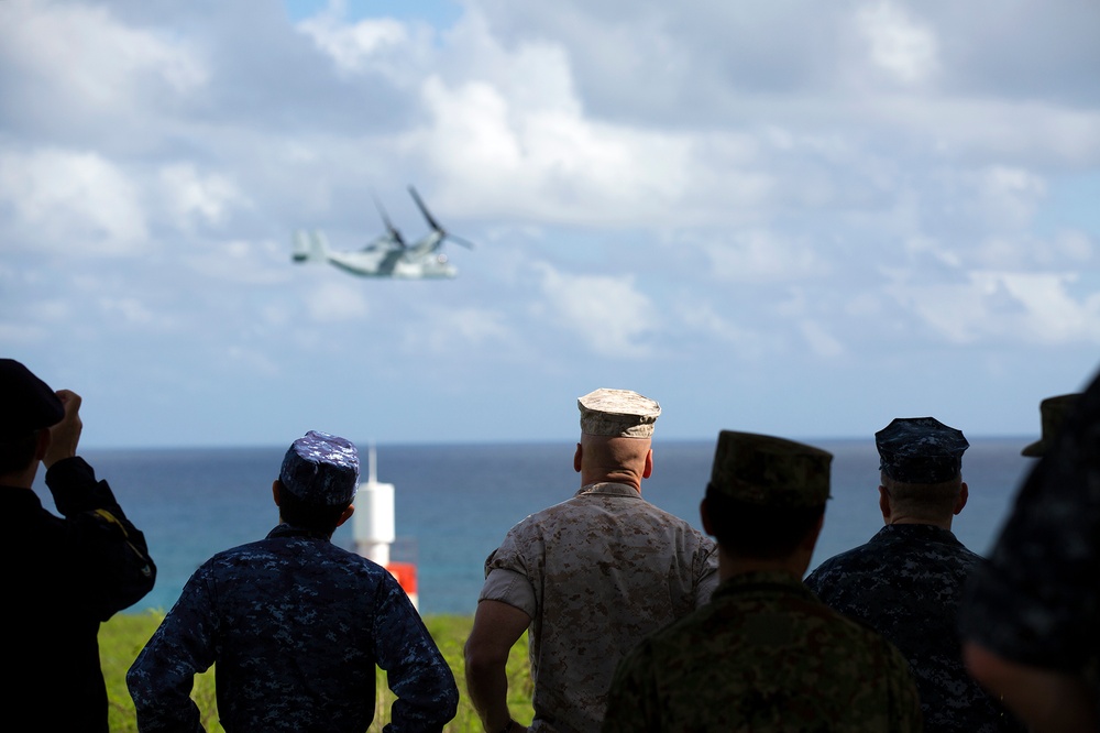 Senior military leaders view amphibious demonstration
