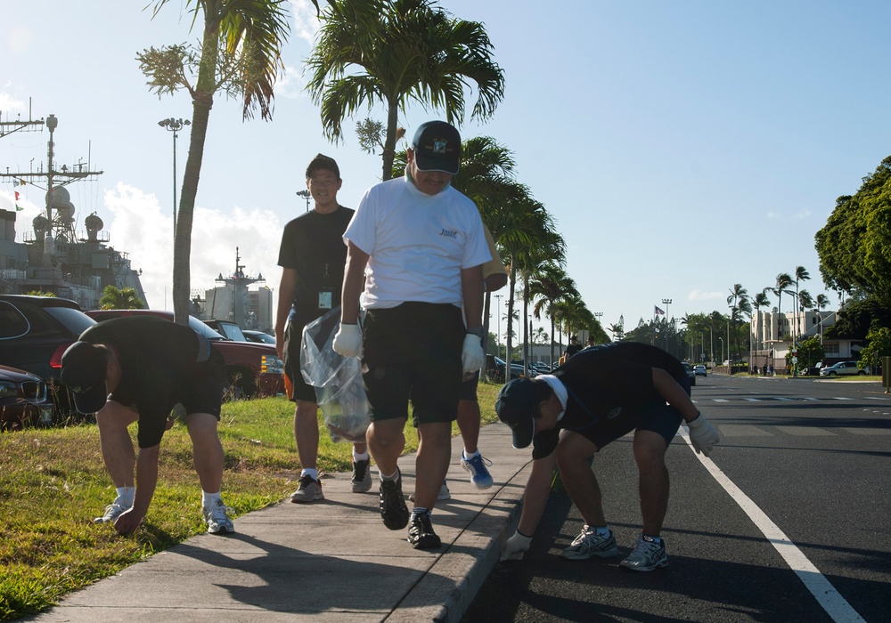 Japanese Sailors organized joint base cleanup