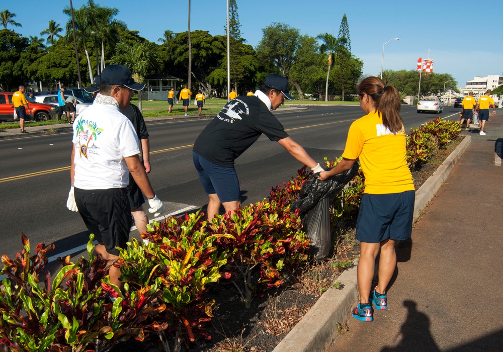 Japanese Sailors organized joint base cleanup