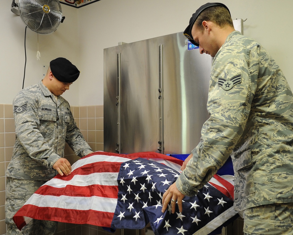 Military working dog receives military honors