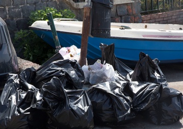 COMREL Part 2- SP-MAGTF Africa Marines clean popular Catania beach