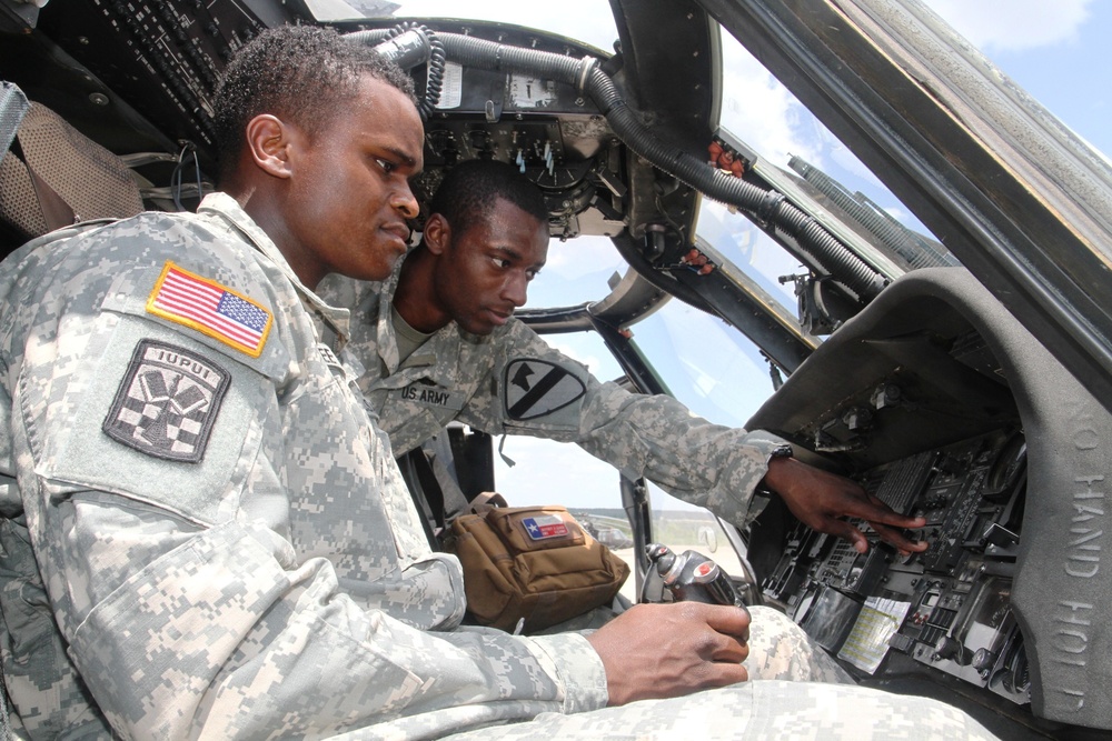Air Cav offers cadets glimpse of Army aviation