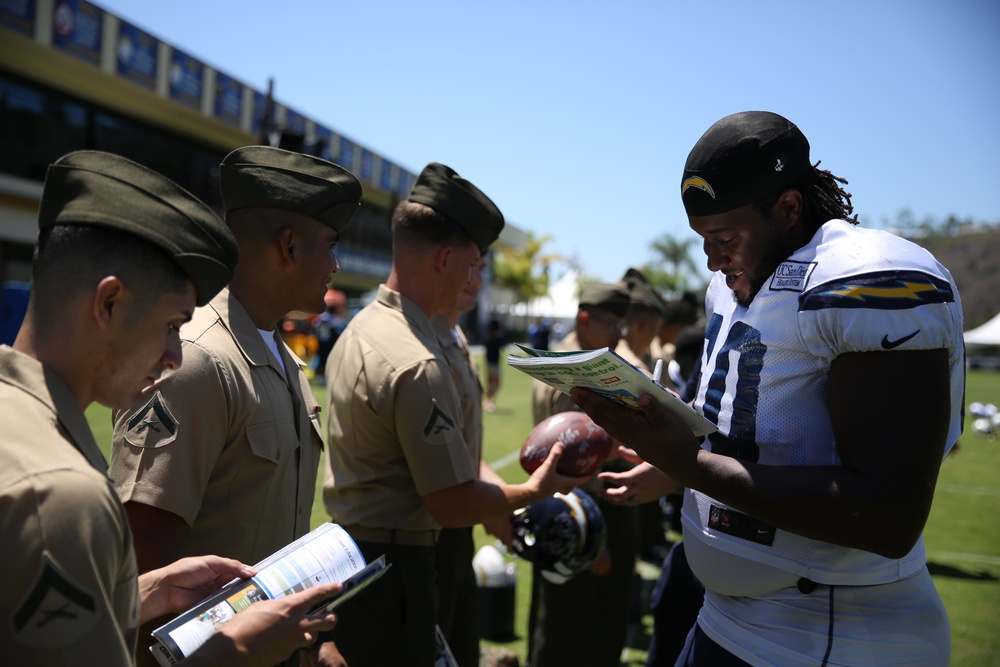 Marines, Sailors attend San Diego Chargers training
