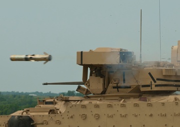 'Daggers' fire first TOW missiles on Fort Riley since late '90s