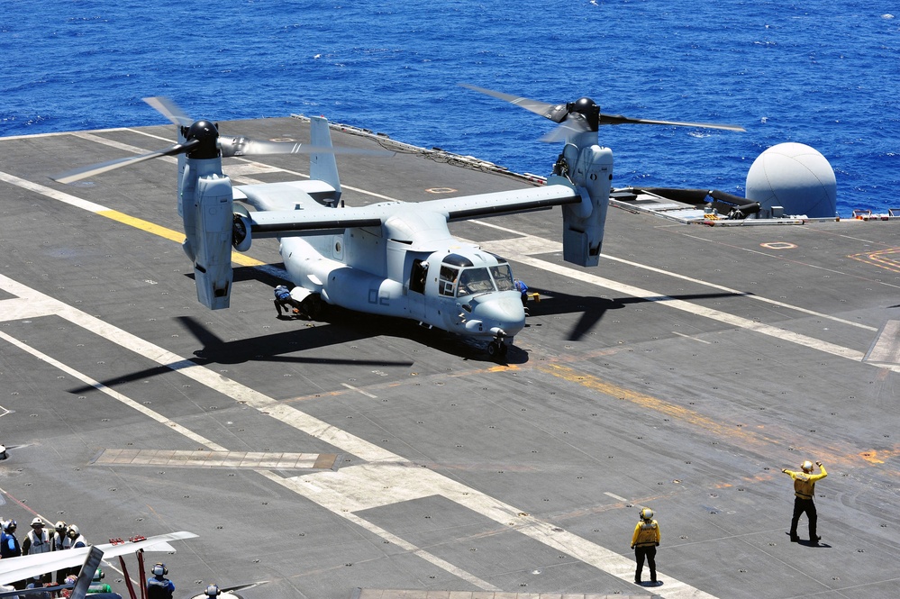MV-22B Osprey landing