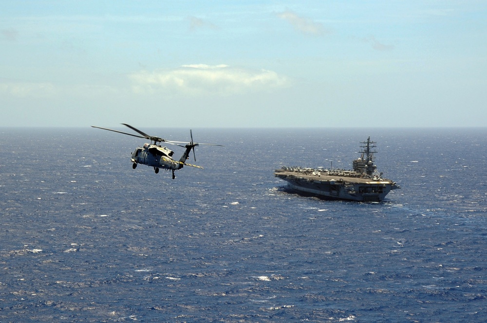 USS Ronald Reagan participates in RIMPAC 2014