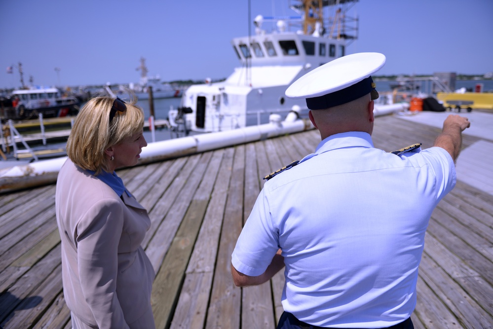 NJ lieutenant governor visits Coast Guard Training Center