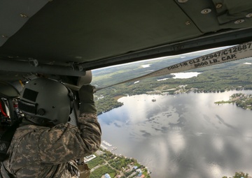 Alaska Guardsmen assist with joint water-landing airborne operation