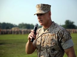 2nd MarDiv Marines, sailors welcome new commanding general