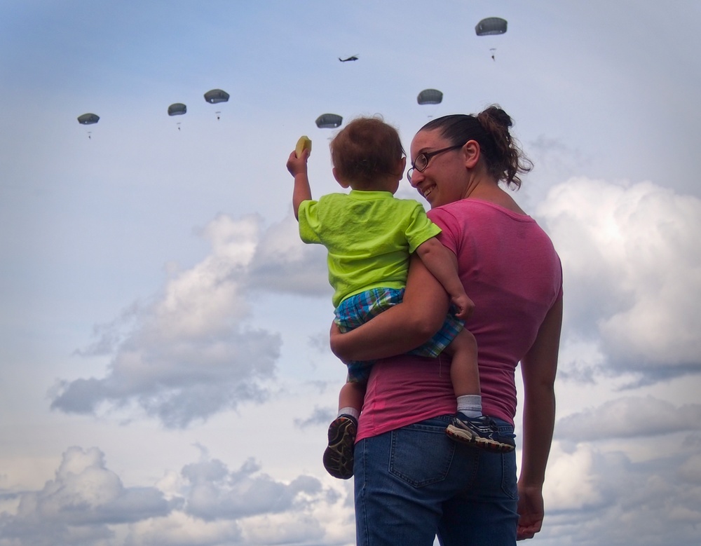 JBER paratroopers conduct water jump