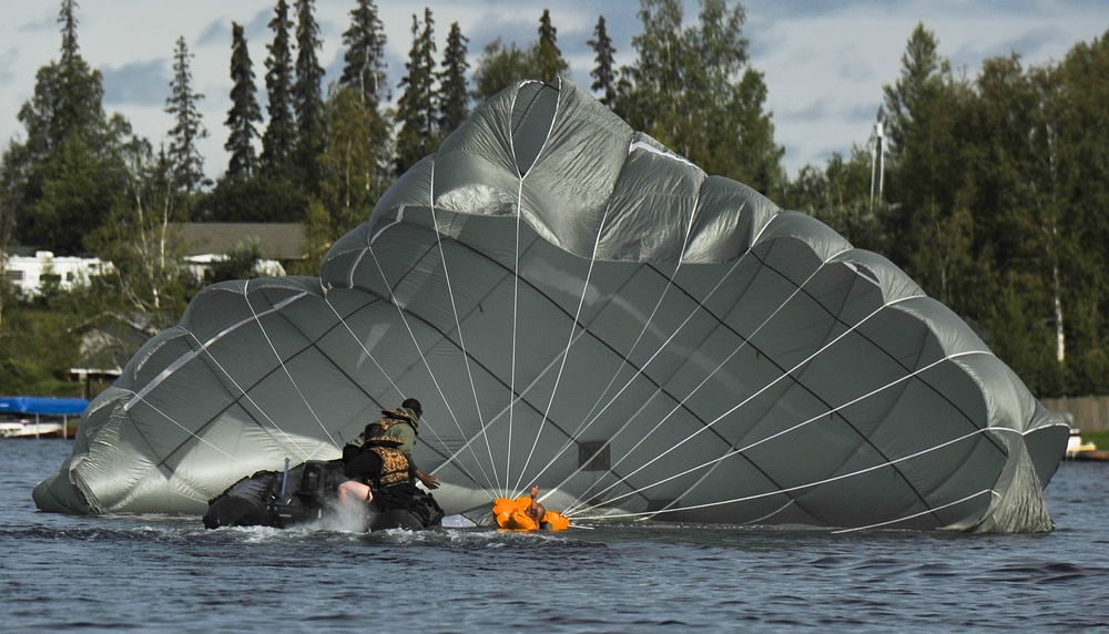 JBER paratroopers conduct water jump