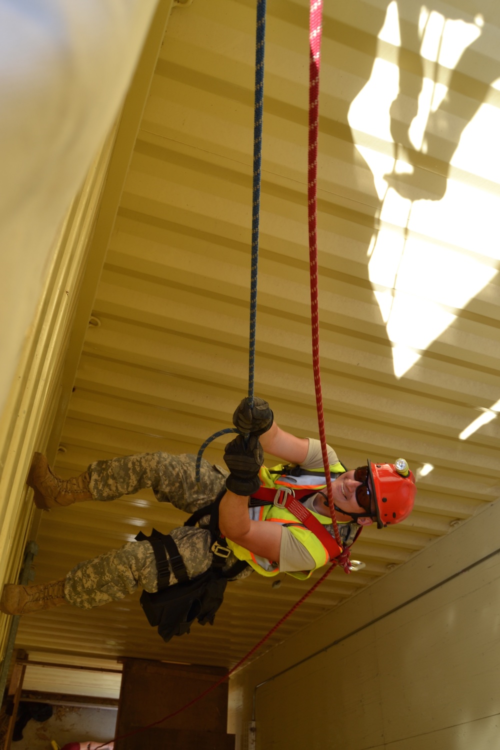 Skillful teamwork makes high ropes exercise a success