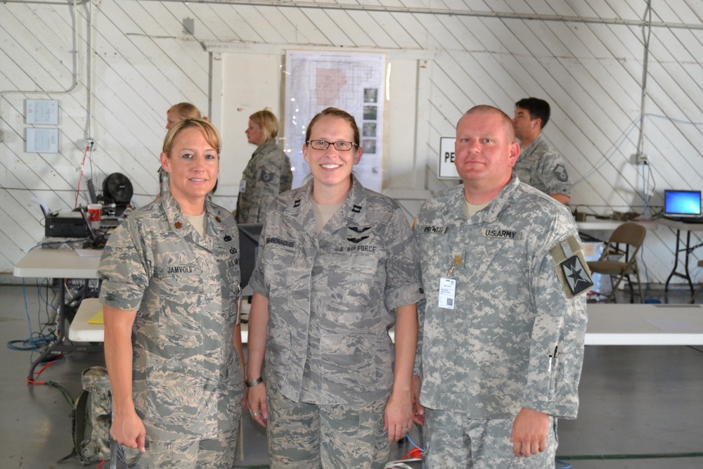 Kansas National Guard Soldiers and Airmen work together to make disaster exercise a success