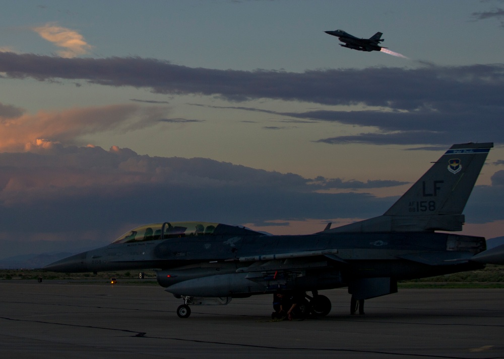 54th Fighter Group pilots train over White Sands Missile Range