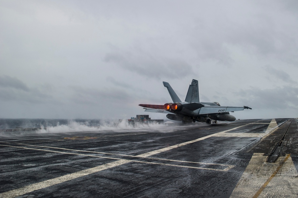 USS George Washington flight deck operations