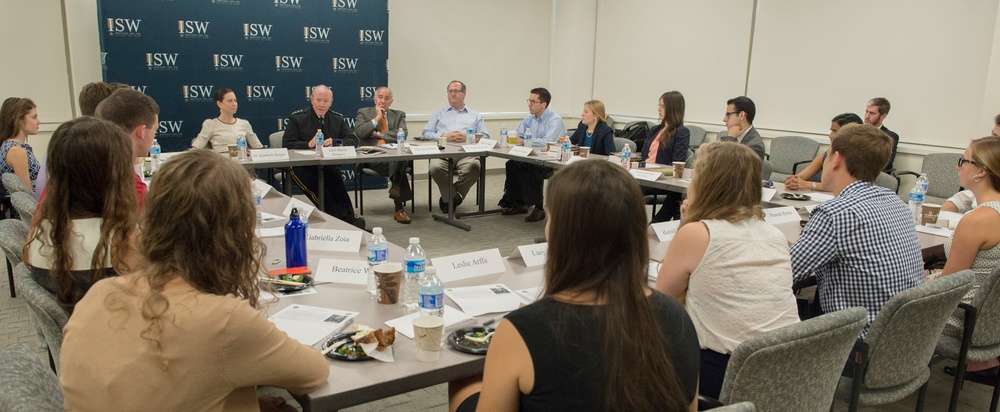 Dempsey gives remarks to Hertog War Studies Program students