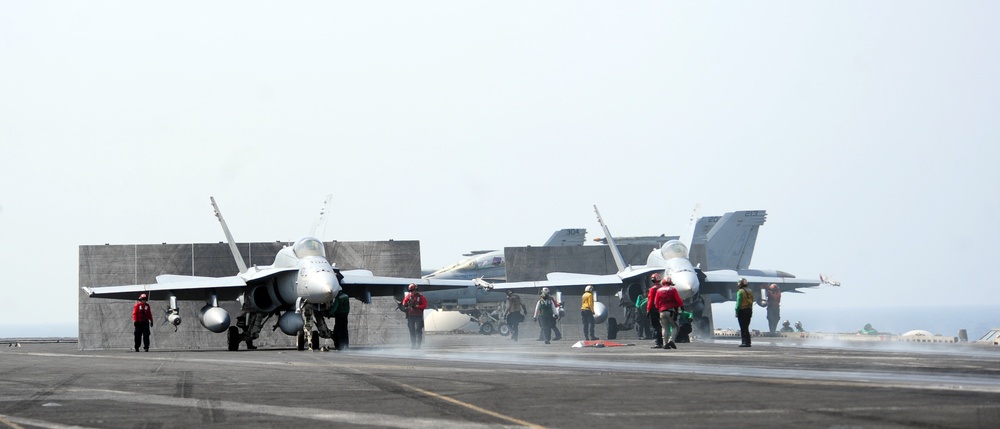 USS George H.W. Bush flight deck operations