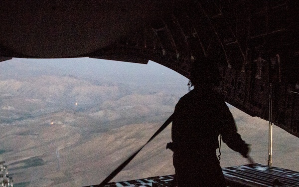 Humanitarian airdrop mission over Iraq