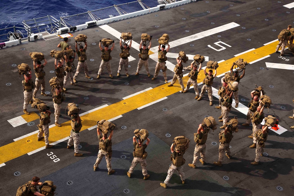 Golf Co. BLT 2/1 conducts PT on the flight deck of the USS Makin Island