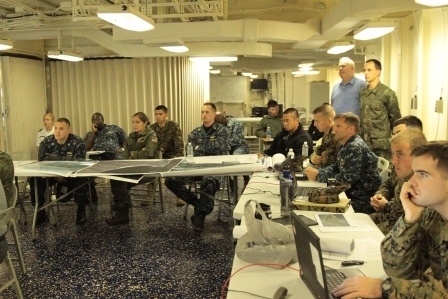 Brazilian Marines, U.S. Sailors and Marines conduct rapid response planning process