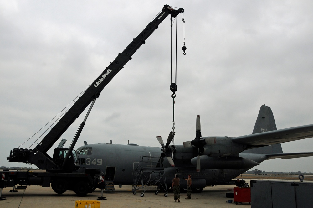 NMCB 133 Crane Operations