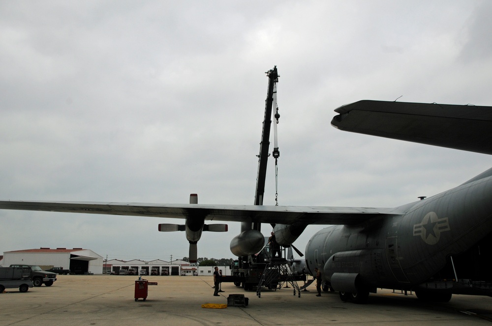 NMCB 133 Crane Operations