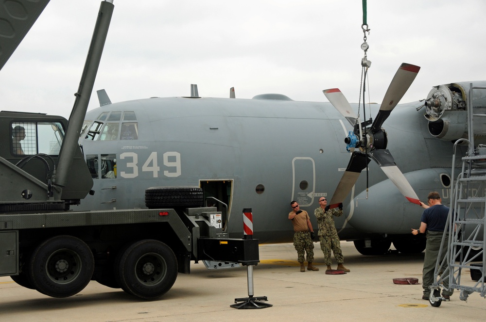 NMCB 133 Crane Operations