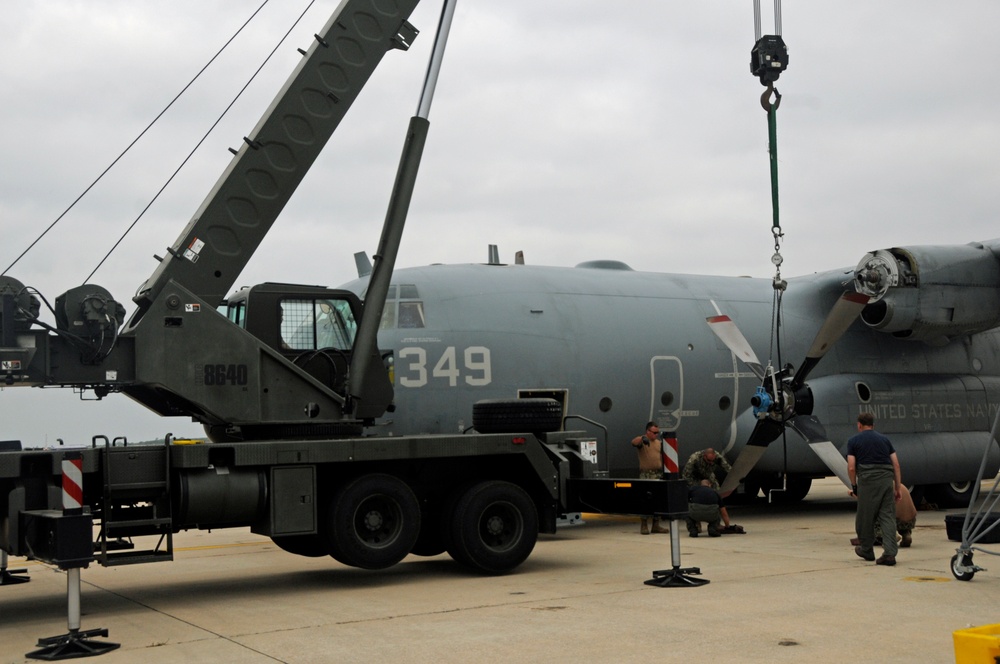 NMCB 133 Crane Operations