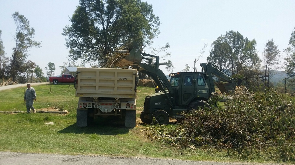 Tennessee National Guard assists in tornado debris removal