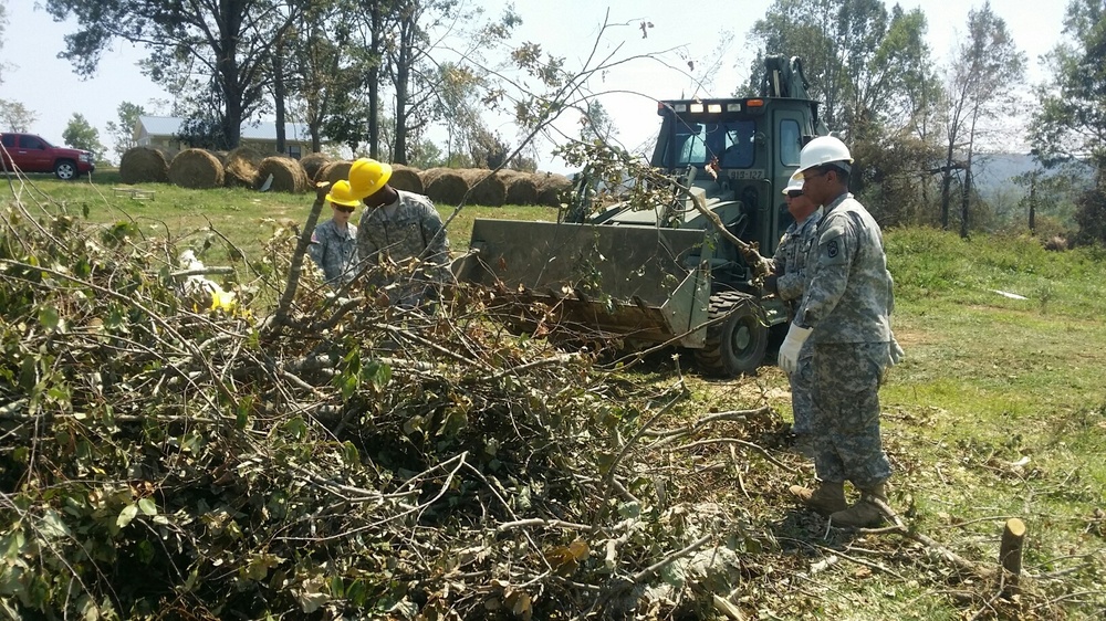 Tennessee National Guard assists in tornado debris clearing