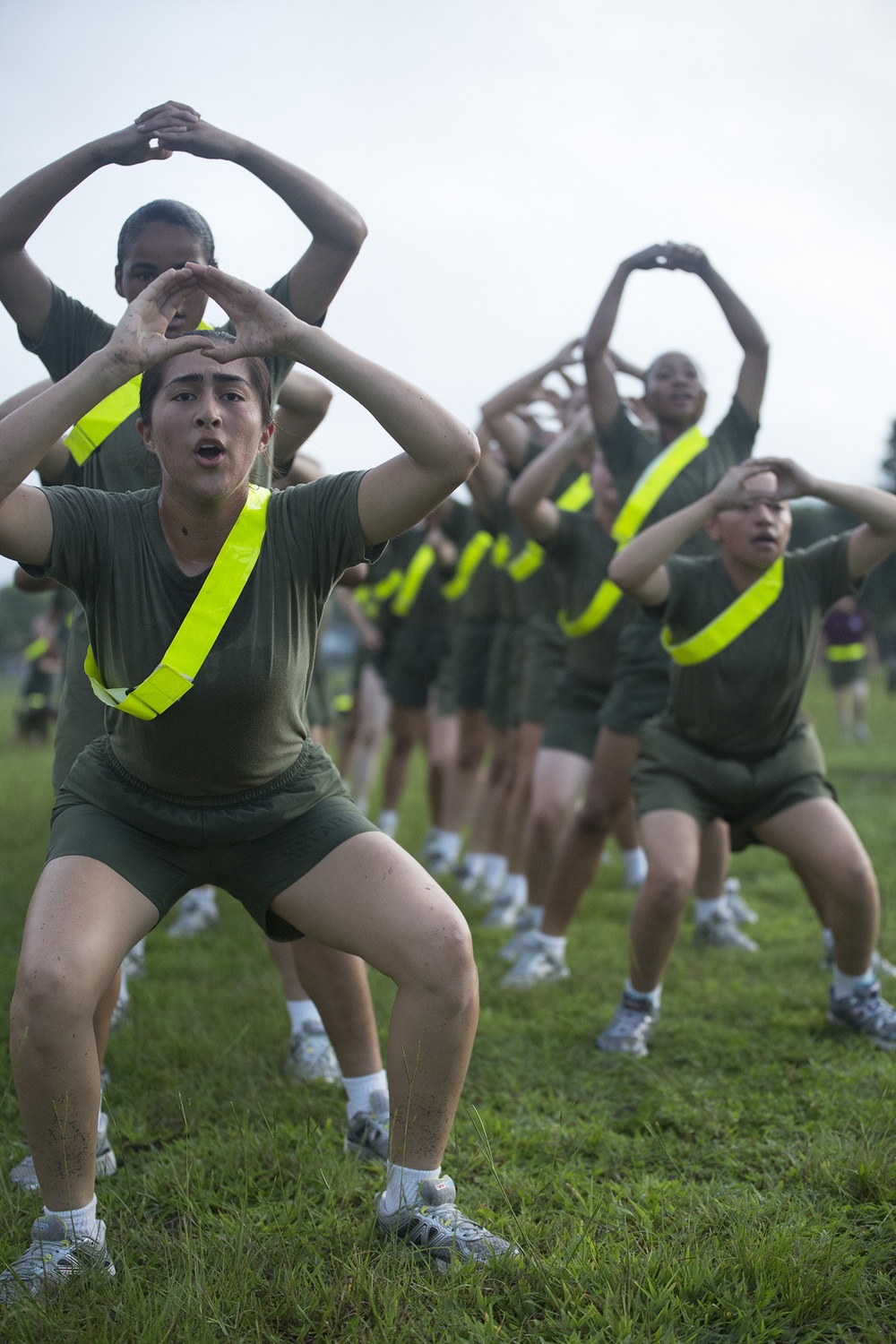 Parris Island recruits train for physical rigors of Marine Corps