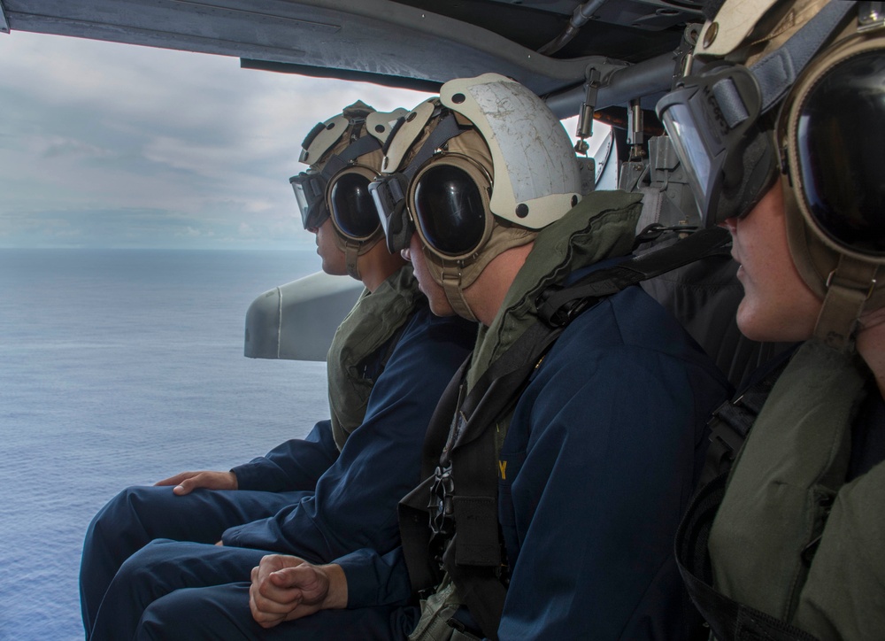 Midshipmen take flight aboard USS Peleliu