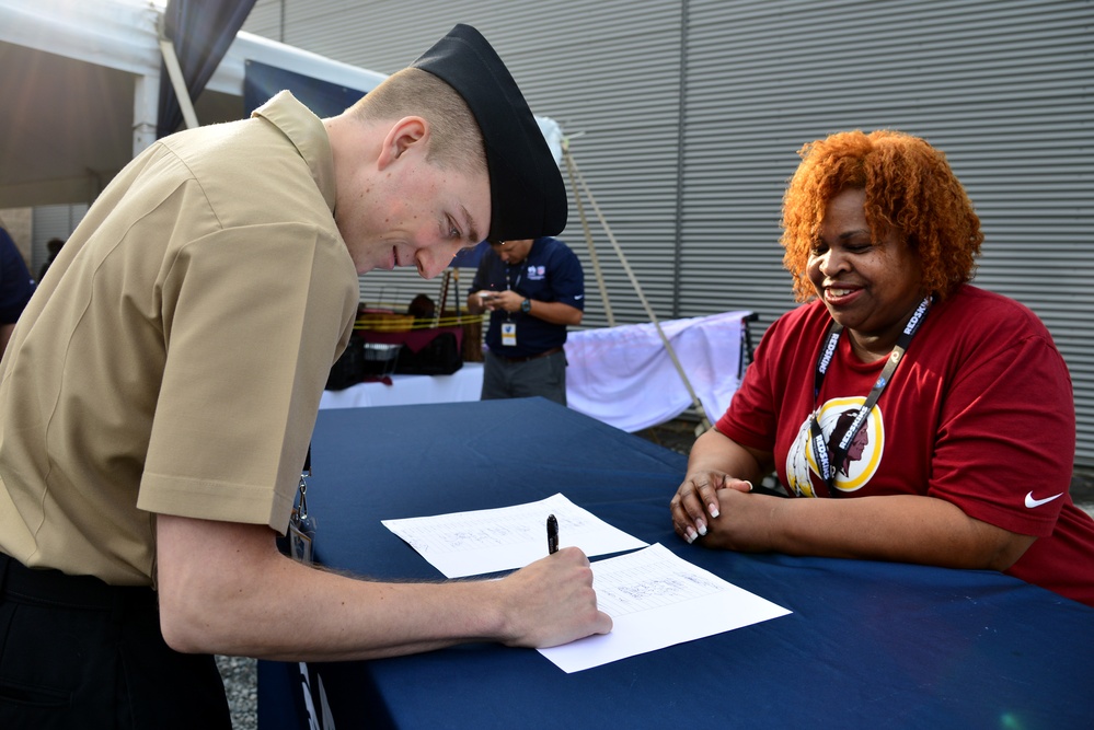 ‘Salute to Service’: Military members attend Washington Redskins practice
