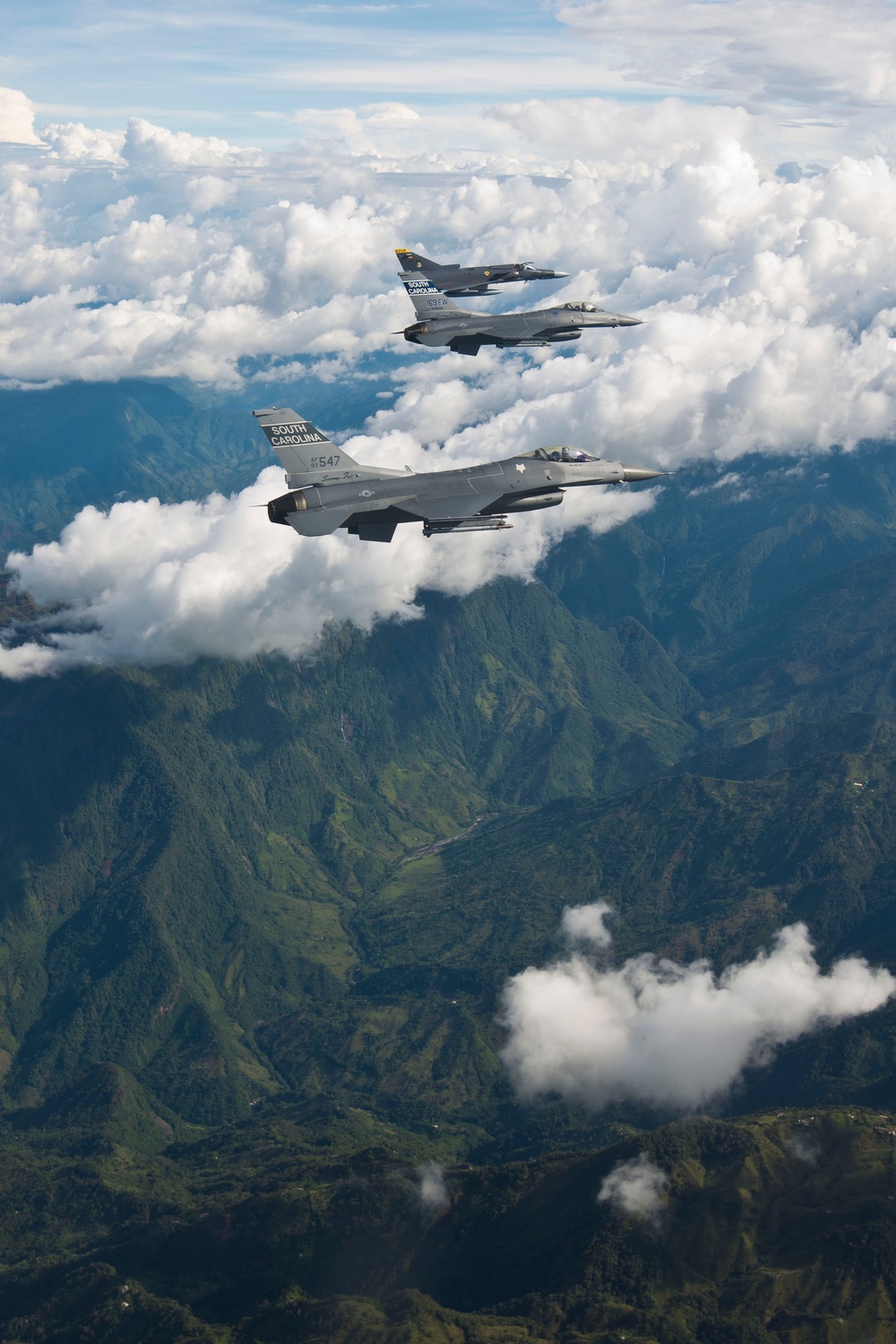 Relampago 2014: South Carolina Air National Guard and Colombian air force combined air cooperation engagement