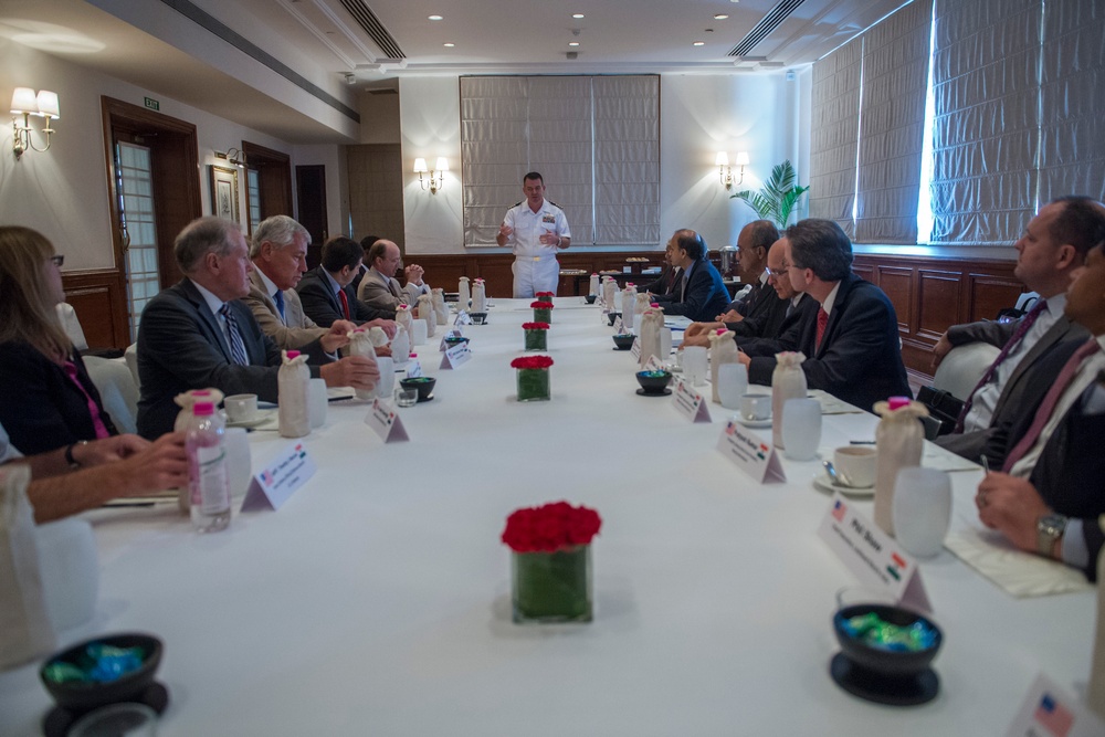 Hagel in New Delhi
