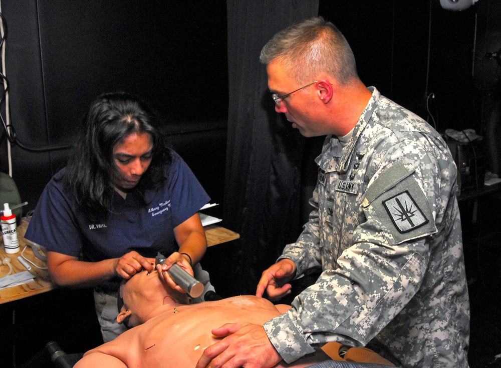 ER room doctors share skills with New York Army National Guard medics