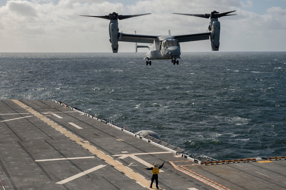 USS America receives distinguished visitors from Uruguay
