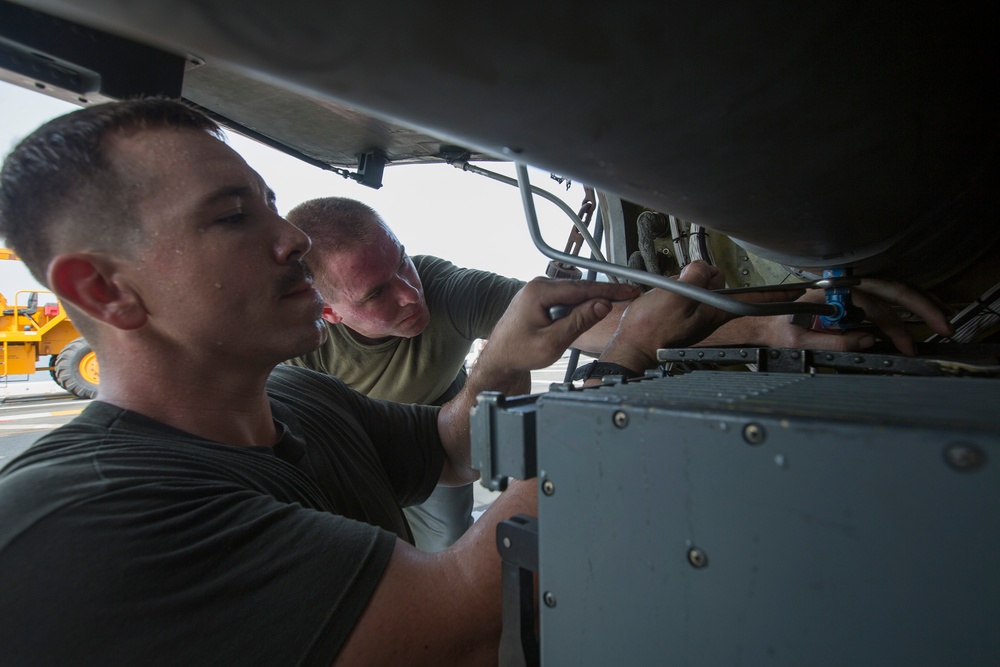 VMM-263 Marines maintain aircraft, equipment