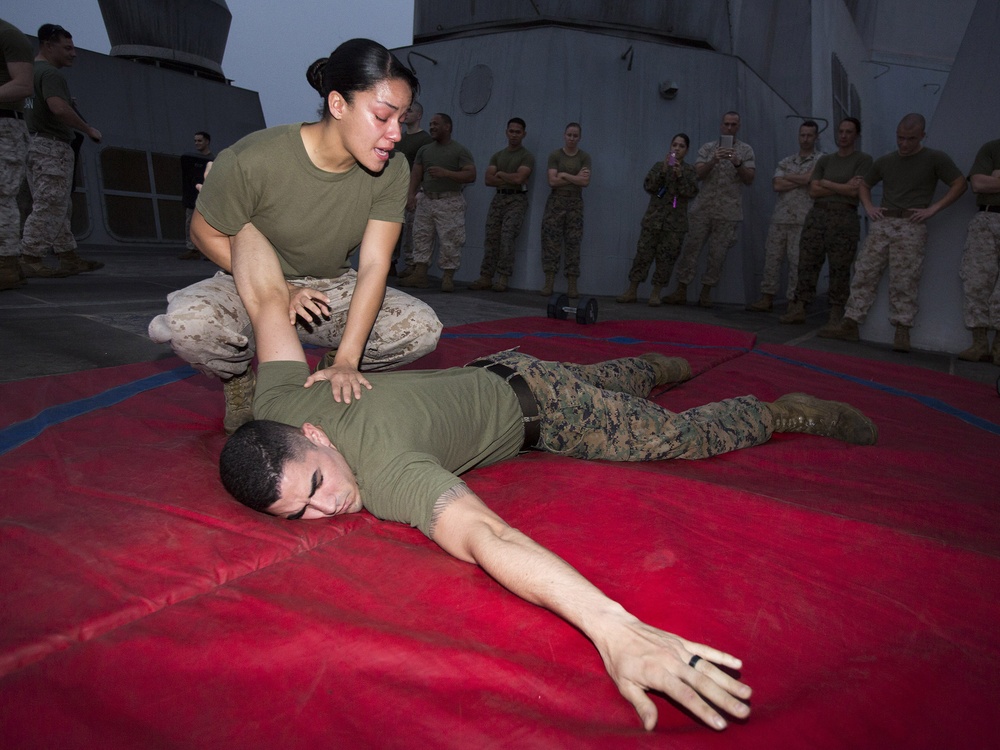 Mesa Verde Marines fight through pain during OC course