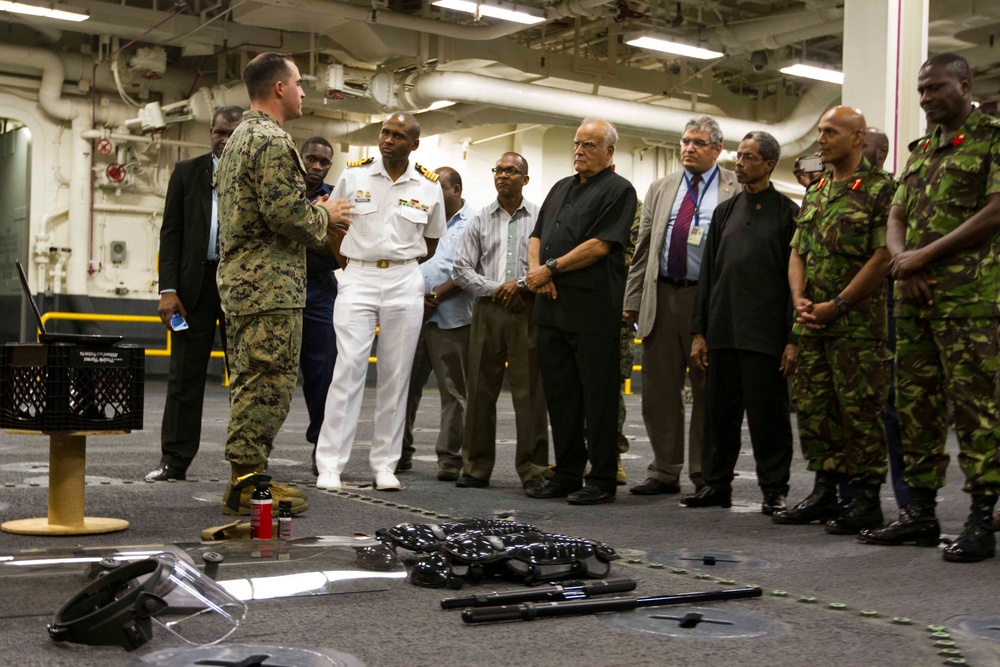 Trinidad distinguished guests visit USS America