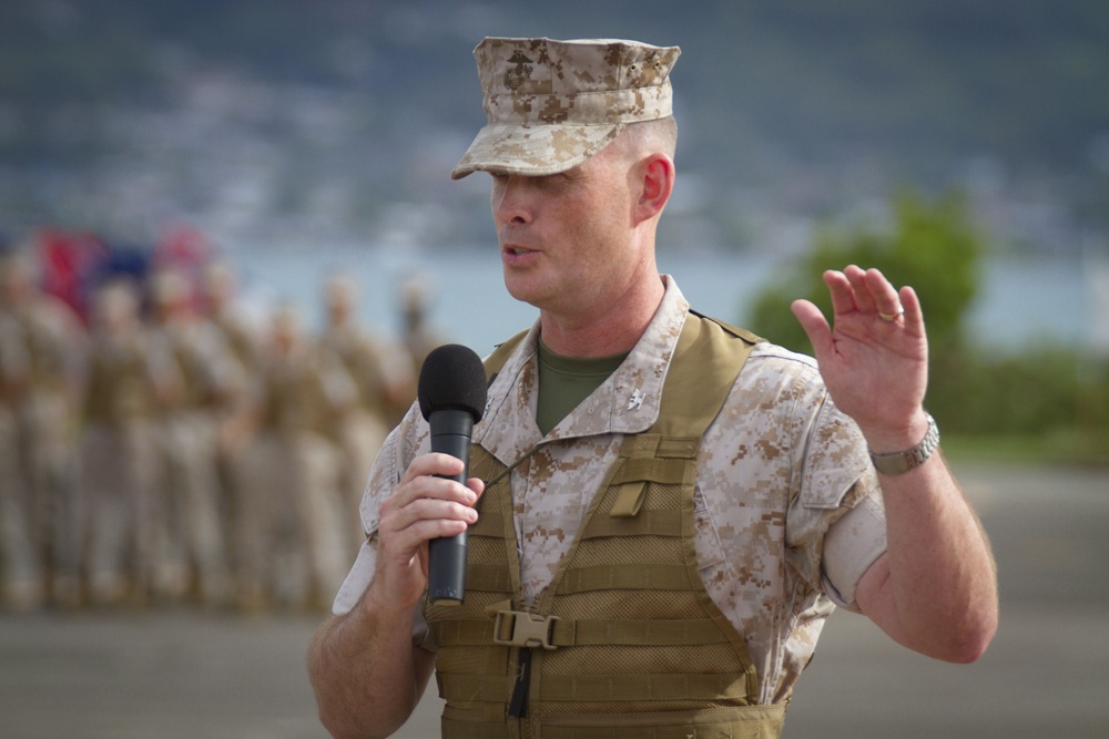 Marine Corps Base Hawaii (MCBH) Change of Command Ceremony 2014