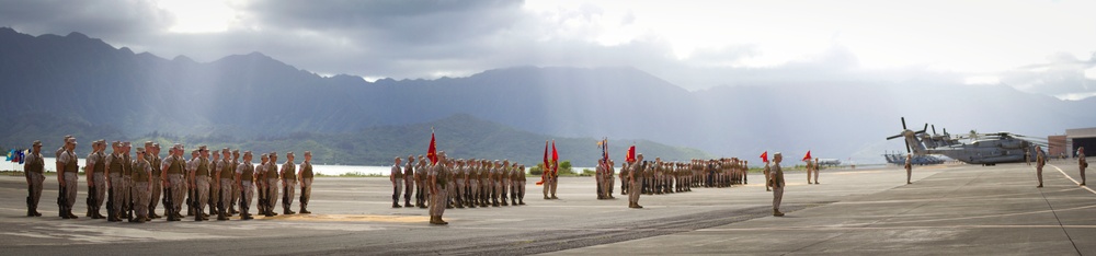 Marine Corps Base Hawaii (MCBH) Change of Command Ceremony 2014