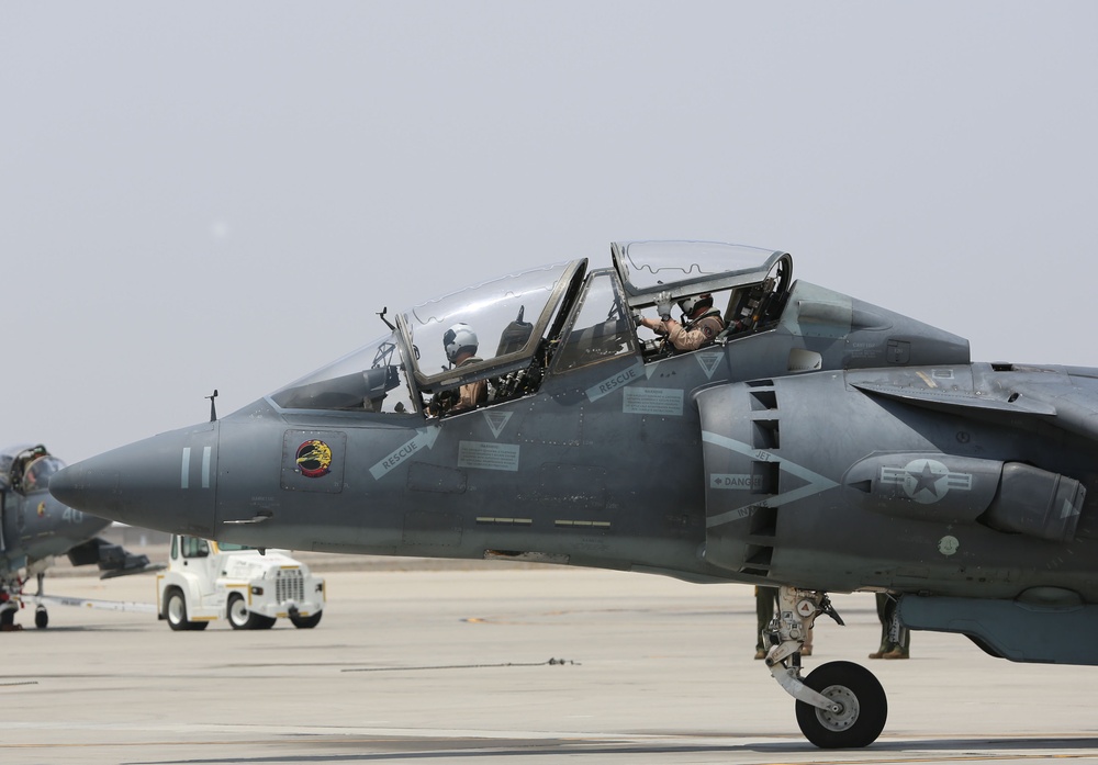 Allies: British Royal Navy Pilot Trains with VMAT-203 at MCAS Yuma