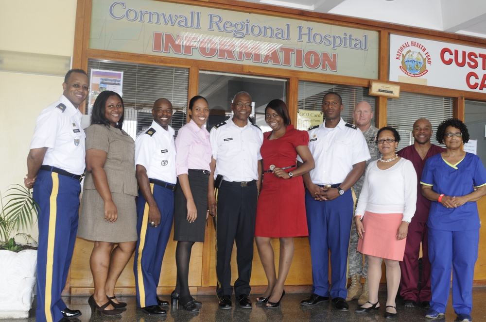 DC Guard commanding general visits Cornwall Regional Hospital in Jamaica